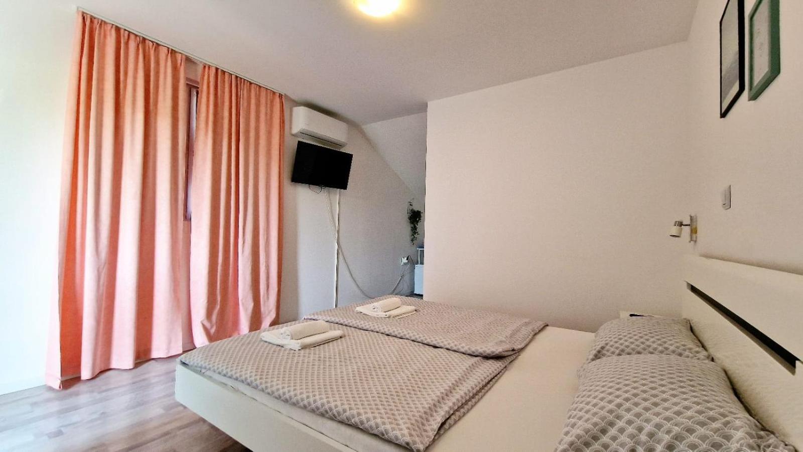 Cozy room for relax Karlovac Zewnętrze zdjęcie